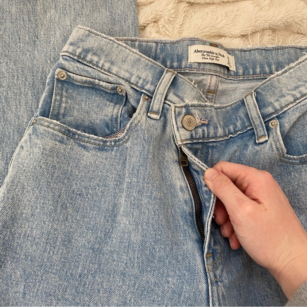 Abercrombie & Fitch 90s Straight Ultra High Rise jeans criss-cross waist Sz 27/4 - Picture 7 of 8